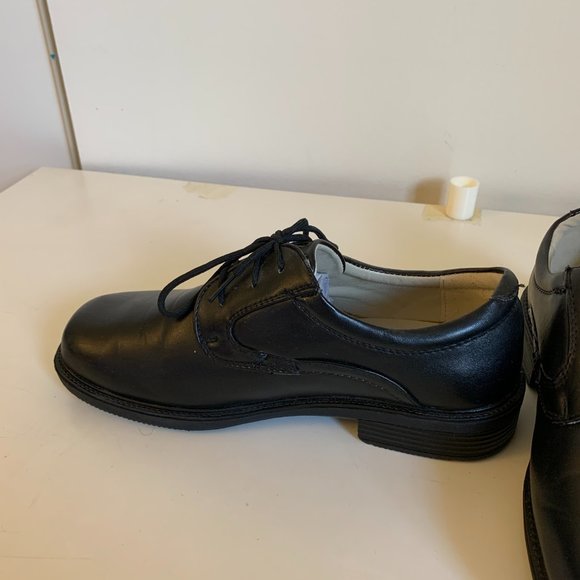 Black Lace Up Shoes - Picture 6 of 10